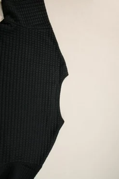 Best Dear-Lover Lattice Textured Cropped Tee and Jogger Pants Set Black