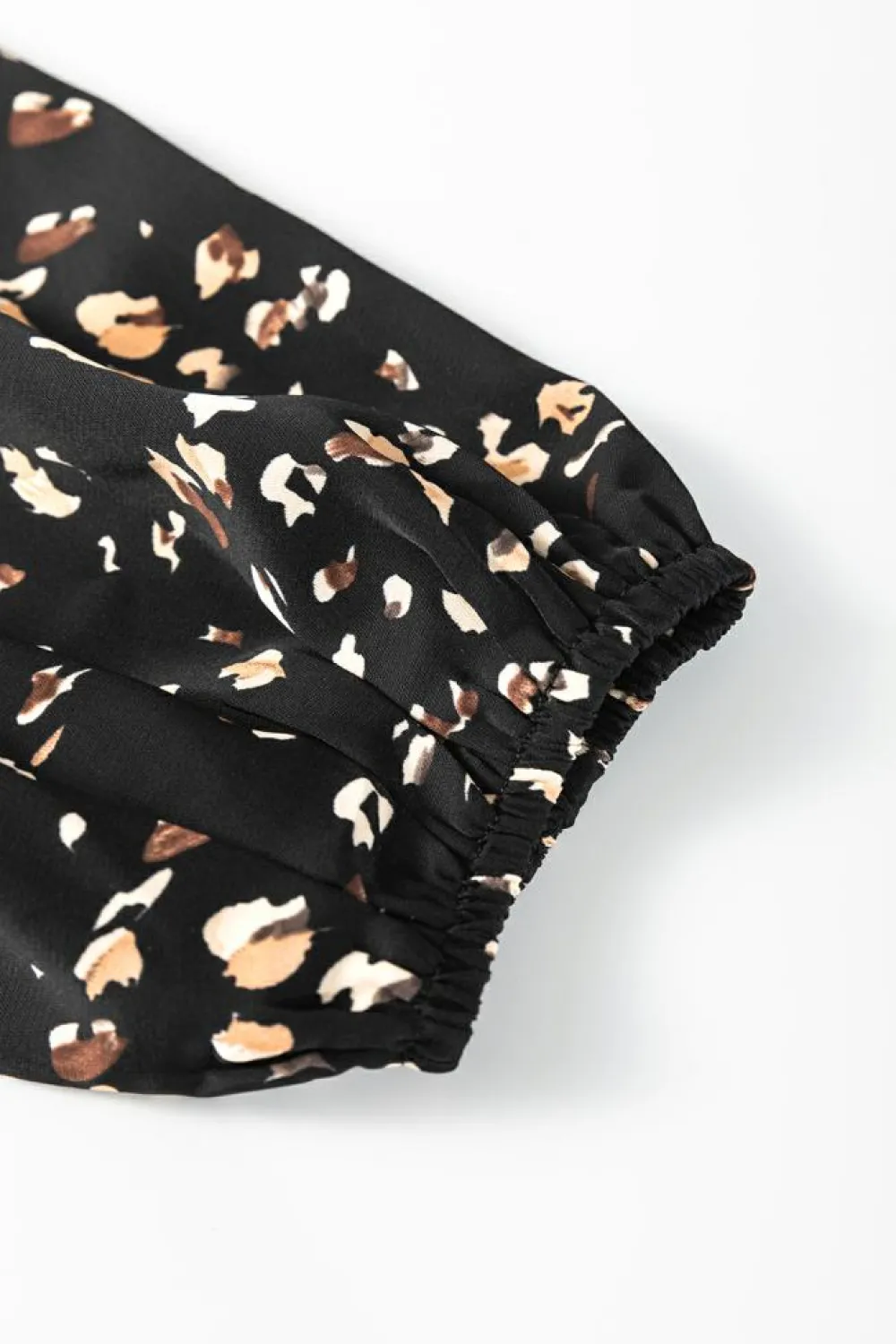 Online Dear-Lover Leopard Print Lantern Sleeve Mock Neck Pleated Blouse Black
