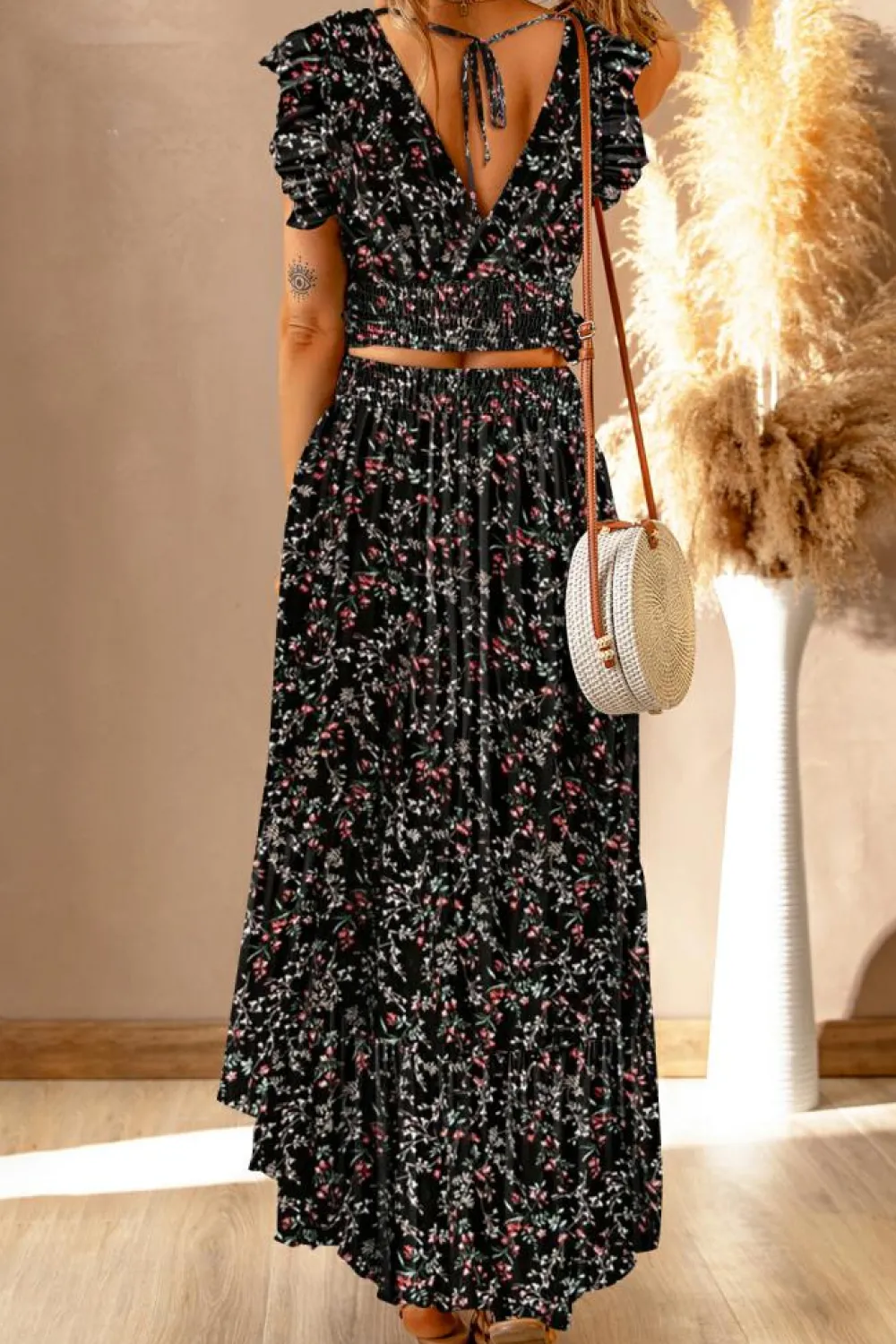 Best Dear-Lover Black Multicolor Floral Ruffled Crop Top and Maxi Skirt Set Black-2