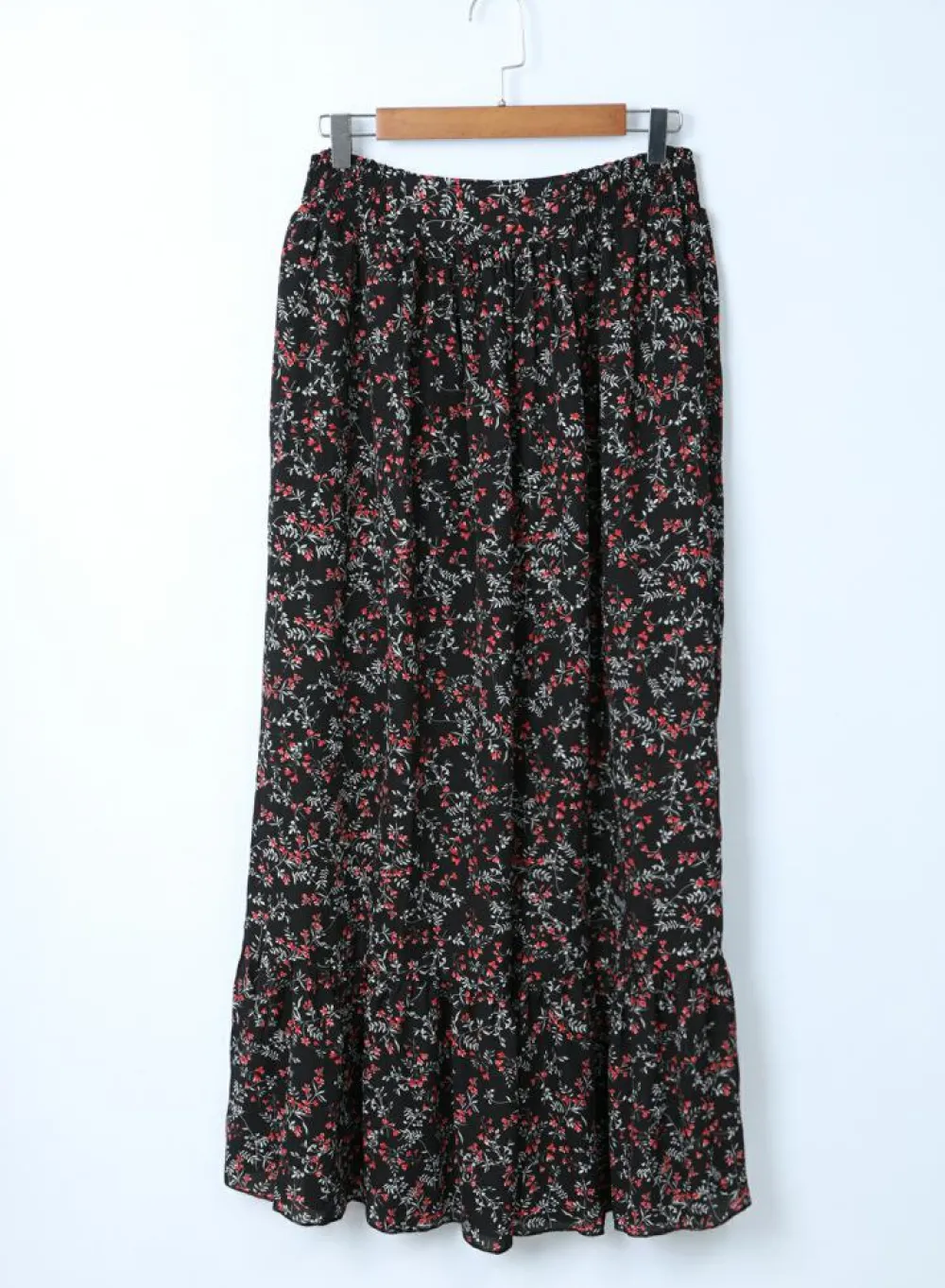 Best Dear-Lover Black Multicolor Floral Ruffled Crop Top and Maxi Skirt Set Black-2
