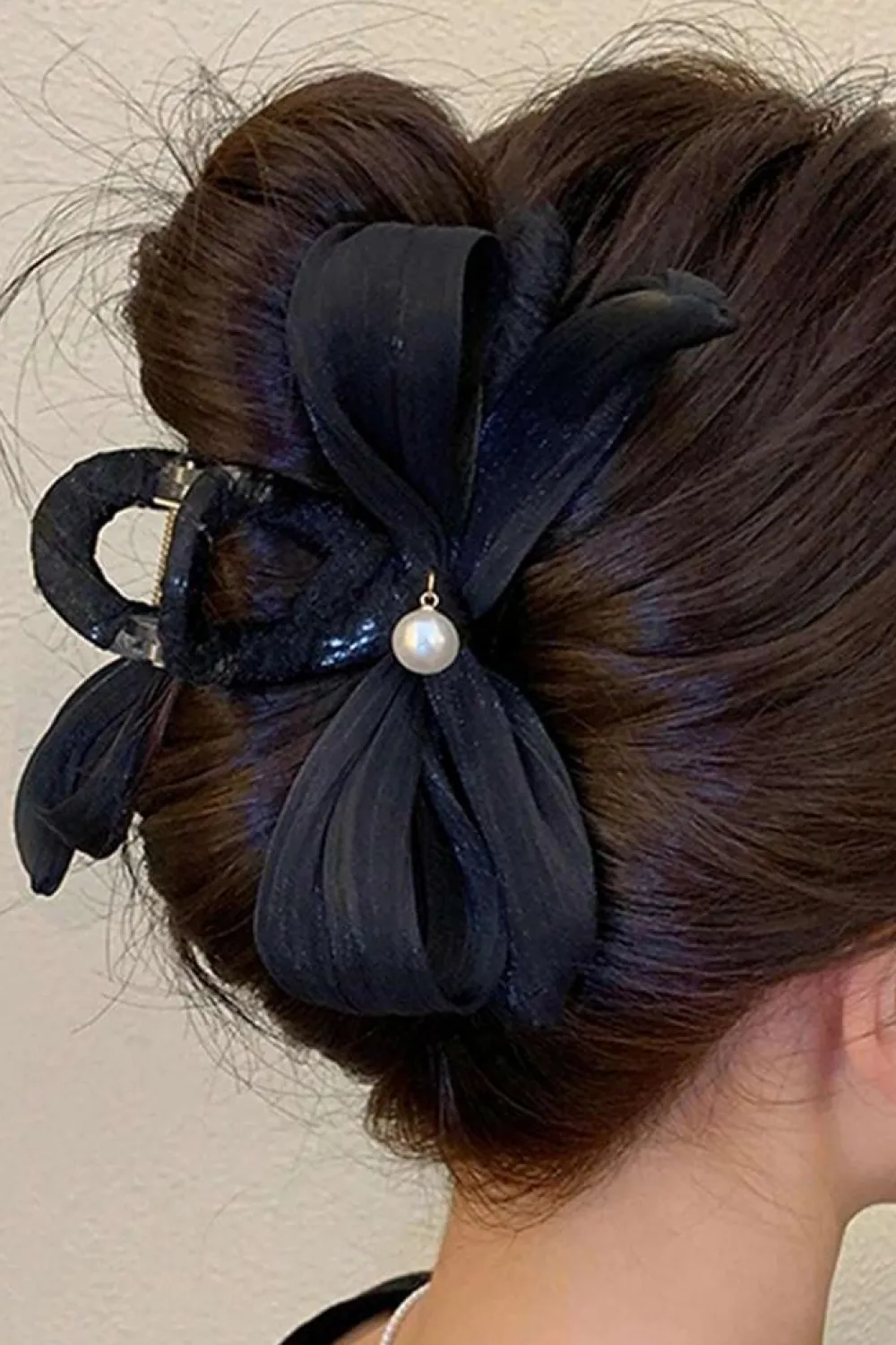 Fashion Dear-Lover Pearl Decor Bow Large Claw Clip Black