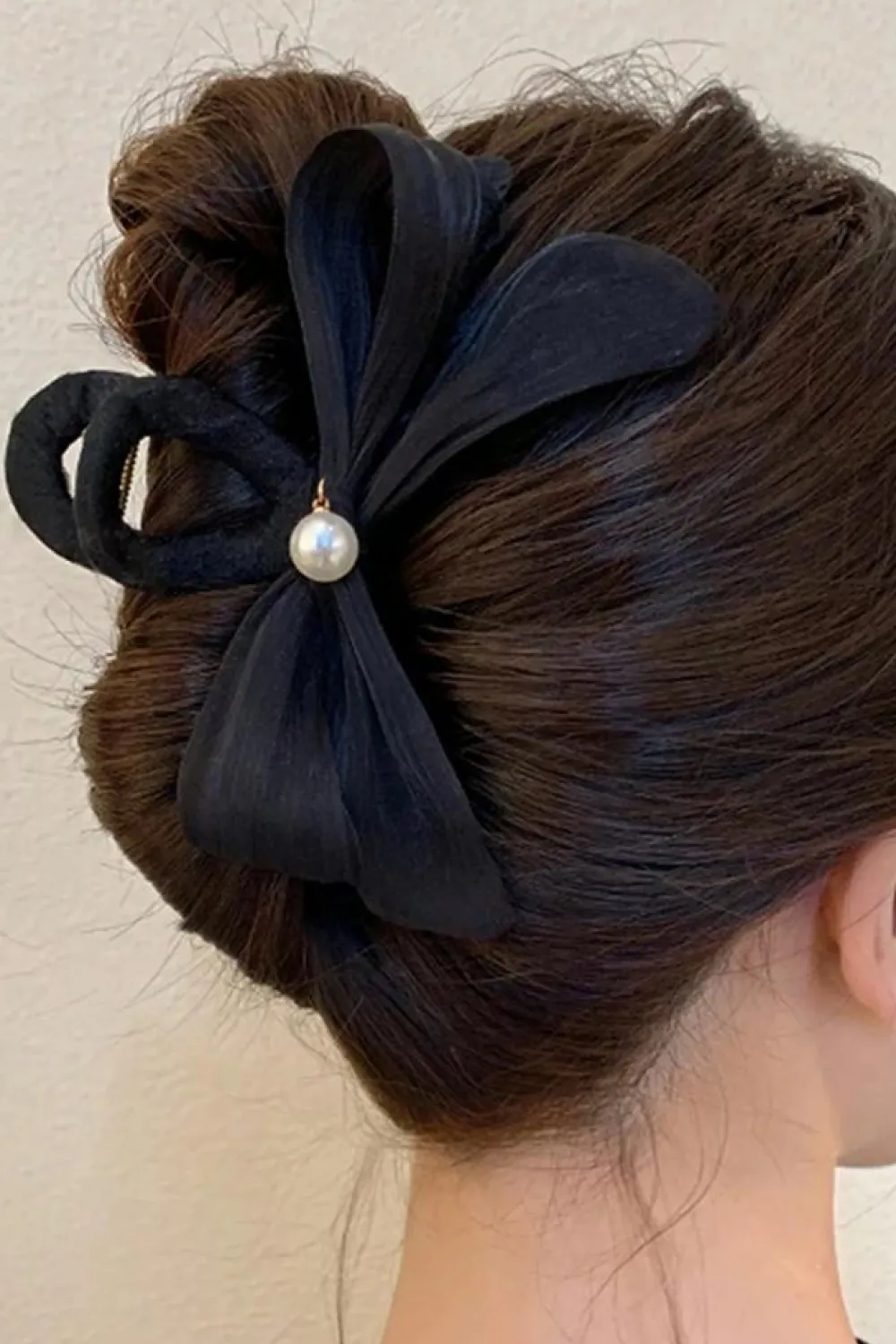 Fashion Dear-Lover Pearl Decor Bow Large Claw Clip Black