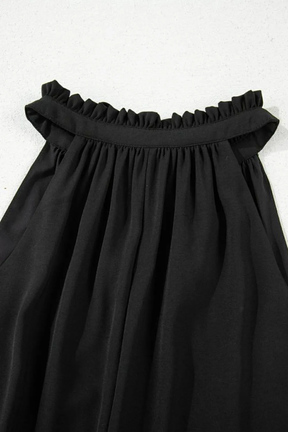 Hot Dear-Lover Pinched V Neck Tie Loose Tank Top Black