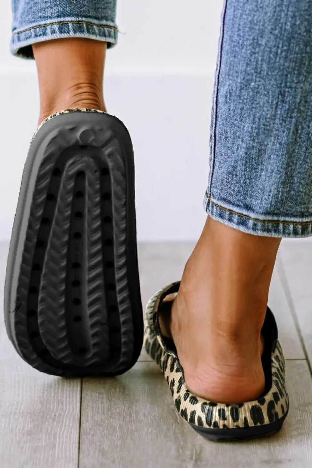 Discount Dear-Lover Print Thick Sole Slip On Slippers Black