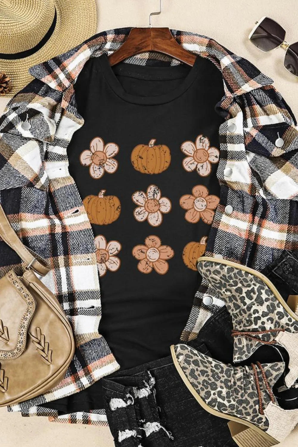 Sale Dear-Lover Pumpkin Flower Print Short Sleeve Graphic Top Black