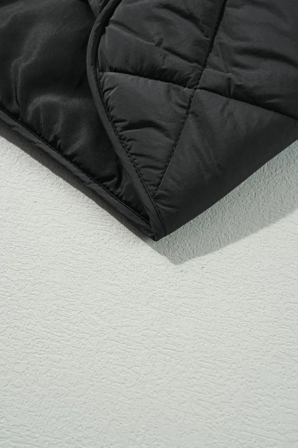 Hot Dear-Lover Quilted High Neck Button Up Pocket Vest Coat Black