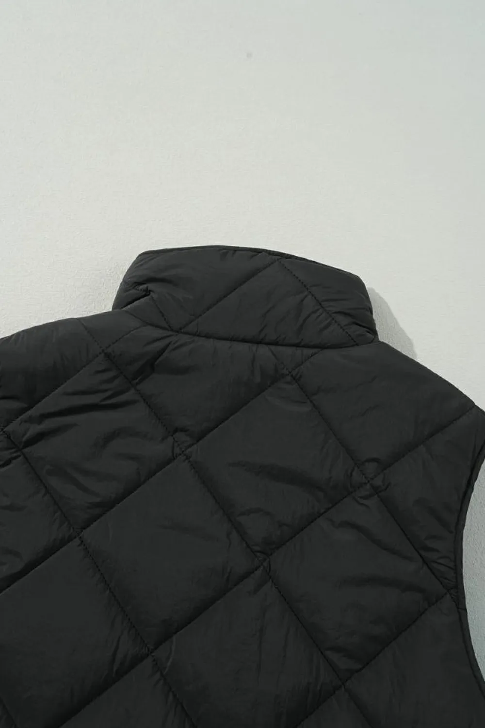 Hot Dear-Lover Quilted High Neck Button Up Pocket Vest Coat Black