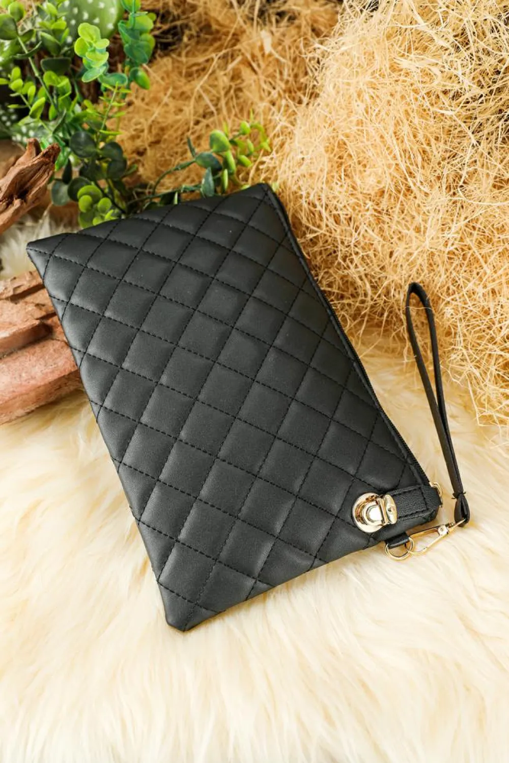 Discount Dear-Lover Quilted Leather Wallet Bag Black