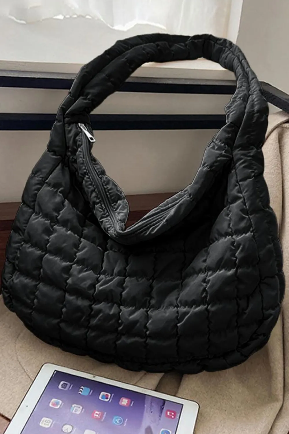 Fashion Dear-Lover Quilted Zipper Large Shoulder Bag Black