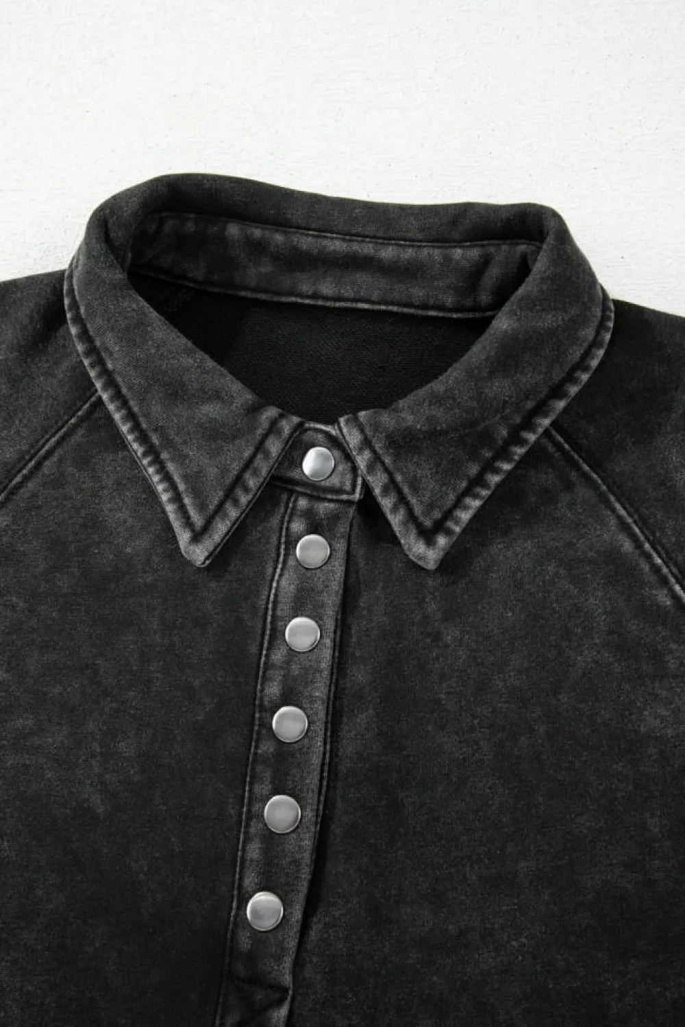 New Dear-Lover Solid Snap Buttons Collared Balloon Sleeve Oversized Sweatshirt Black