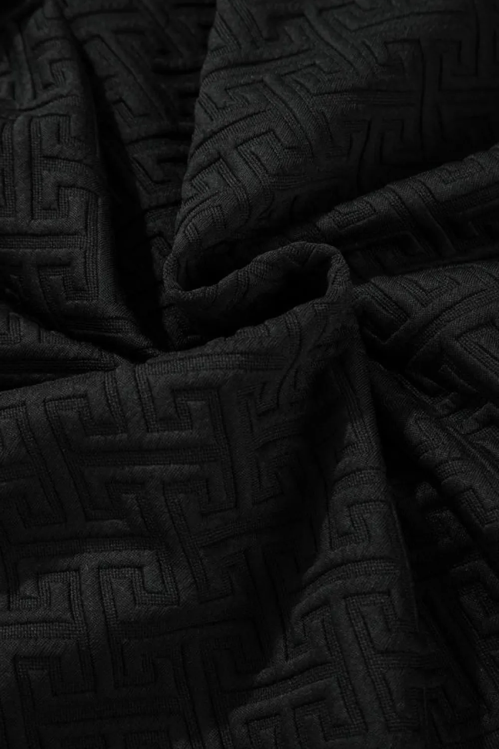 New Dear-Lover Solid Textured Half Zipper Collared Sweatshirt Black