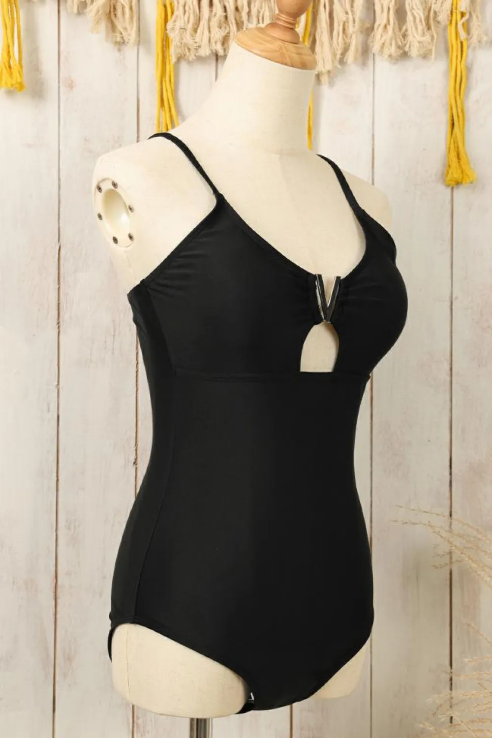 Discount Dear-Lover Spaghetti Straps Metal V Decor One-Piece Swimsuit Black