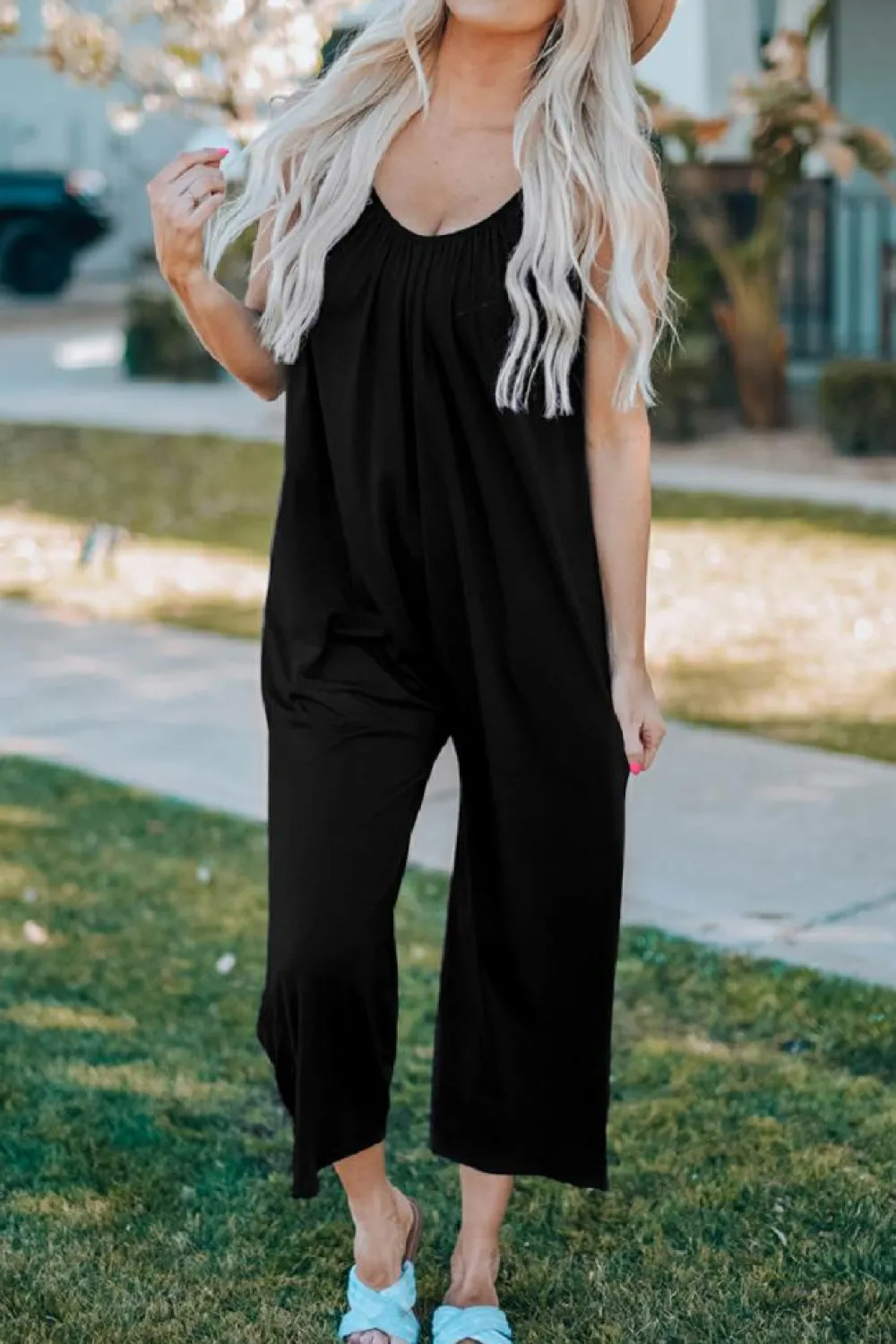 Discount Dear-Lover Spaghetti Straps Wide Leg Pocketed Jumpsuits Black