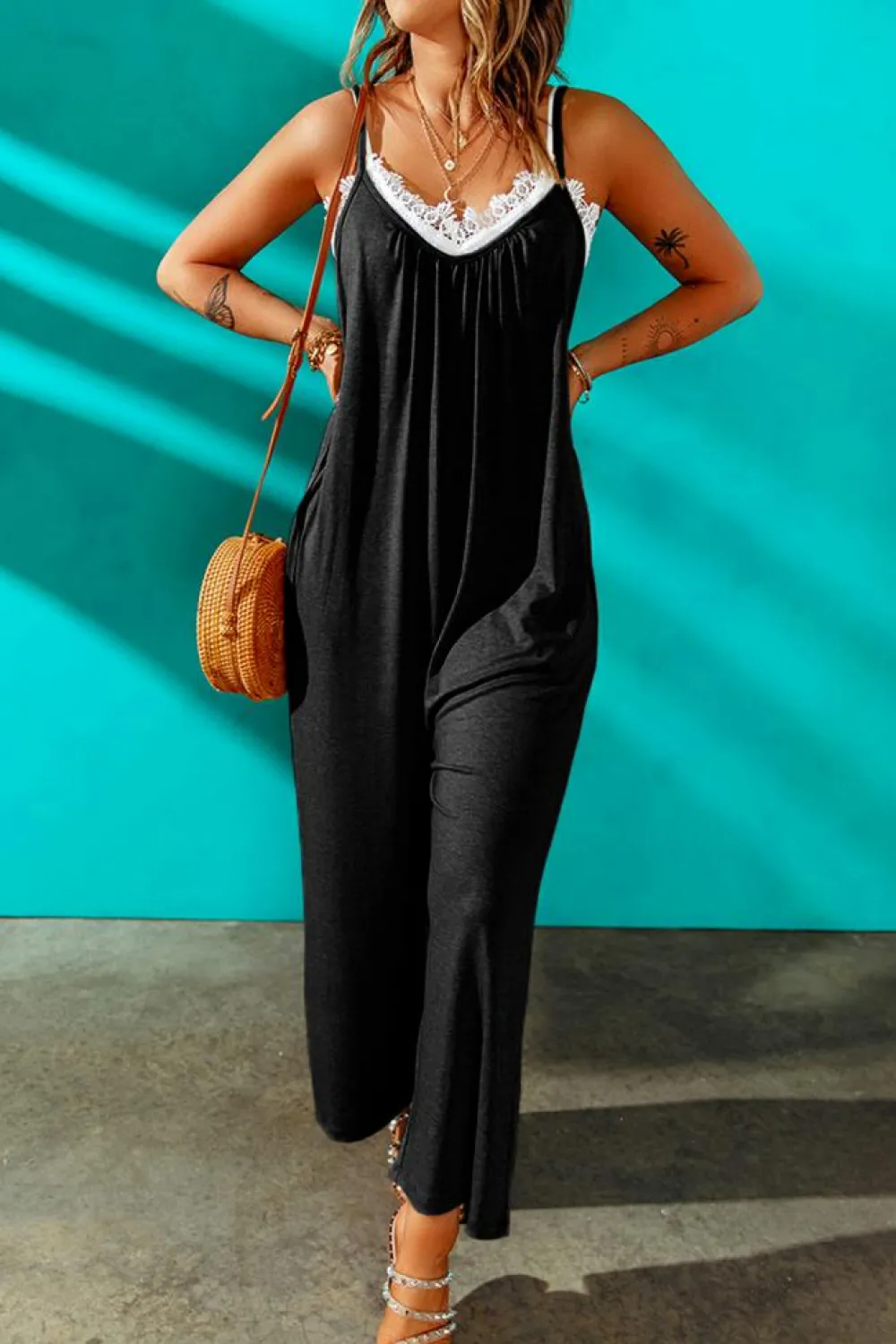 Discount Dear-Lover Spaghetti Straps Wide Leg Pocketed Jumpsuits Black