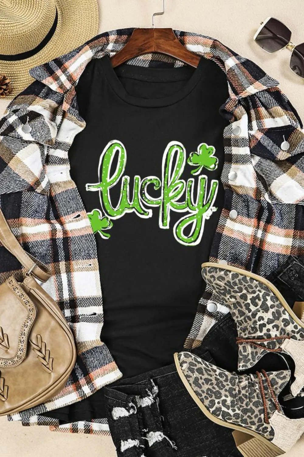 Hot Dear-Lover St. Patricks Lucky Clover Print O Neck T Shirt Black