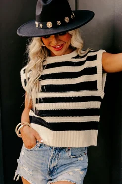 New Dear-Lover Ribbed Trim Knitted Sweater Vest Black Stripe
