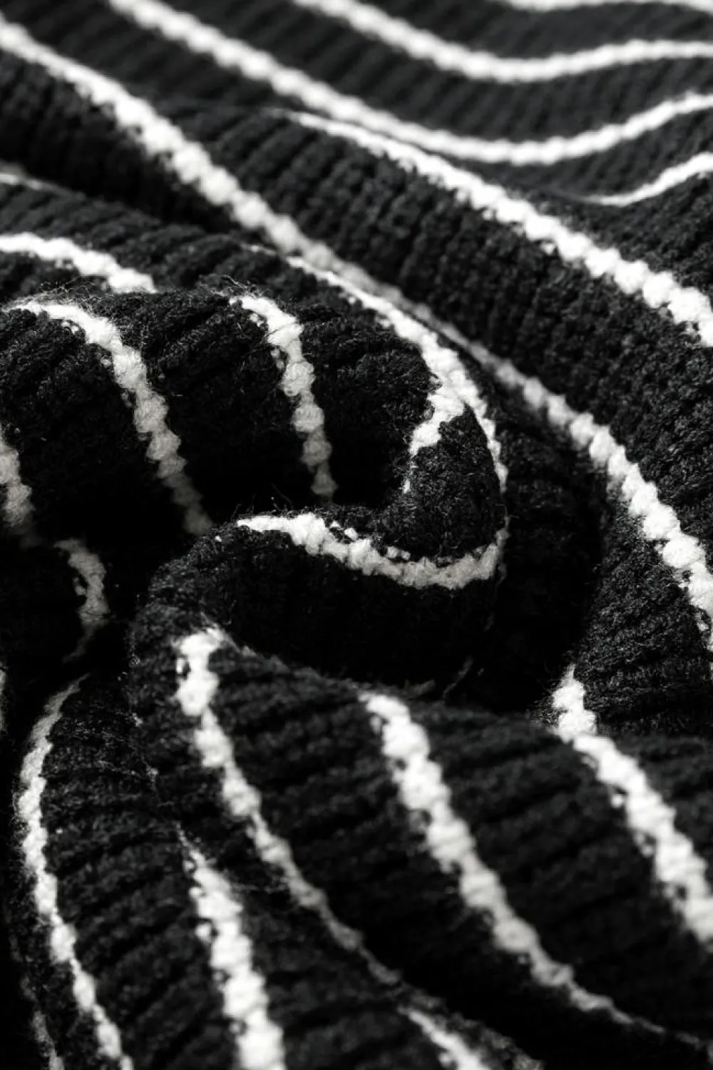Discount Dear-Lover Turn-down V Neck Sweater Tank Top Black Stripe
