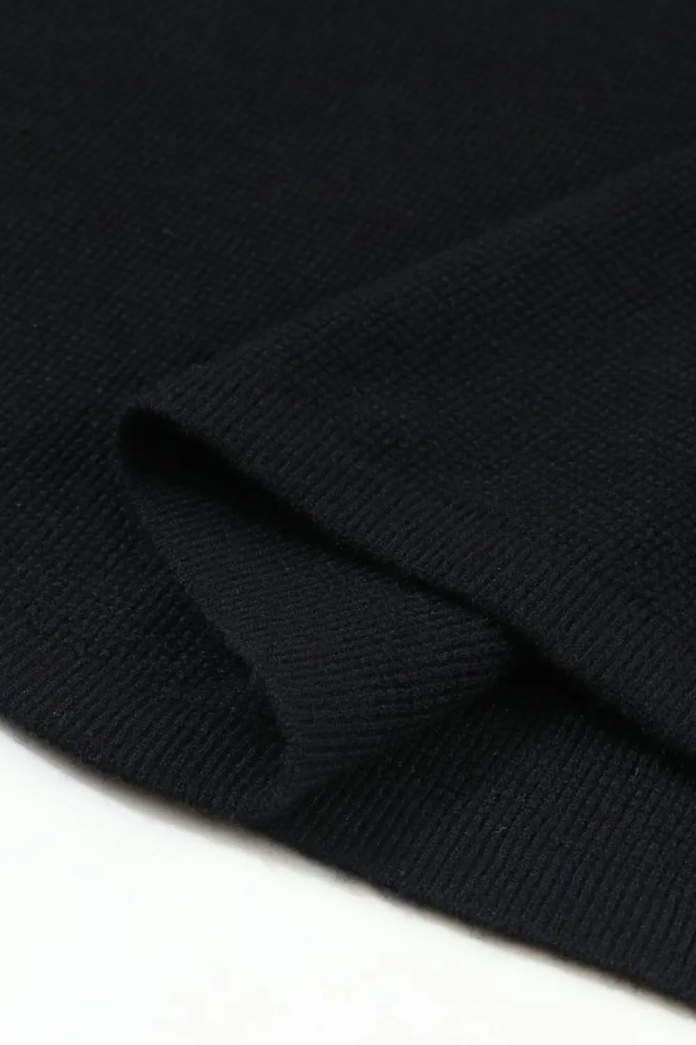 Fashion Dear-Lover Striped Sleeve Plain Knit Sweater Black