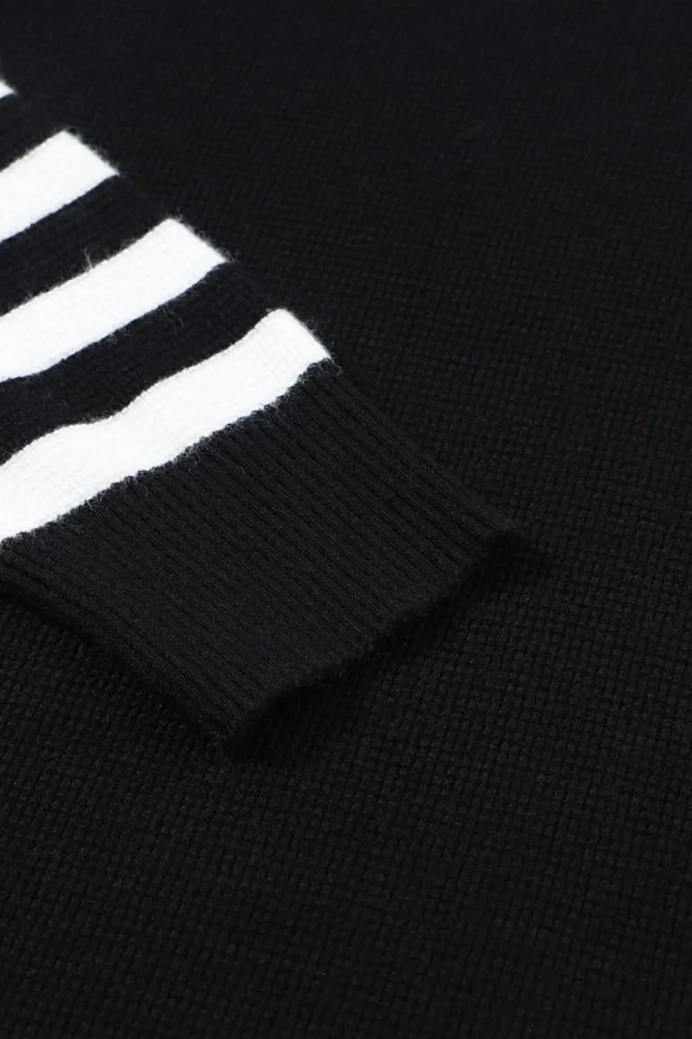 Fashion Dear-Lover Striped Sleeve Plain Knit Sweater Black