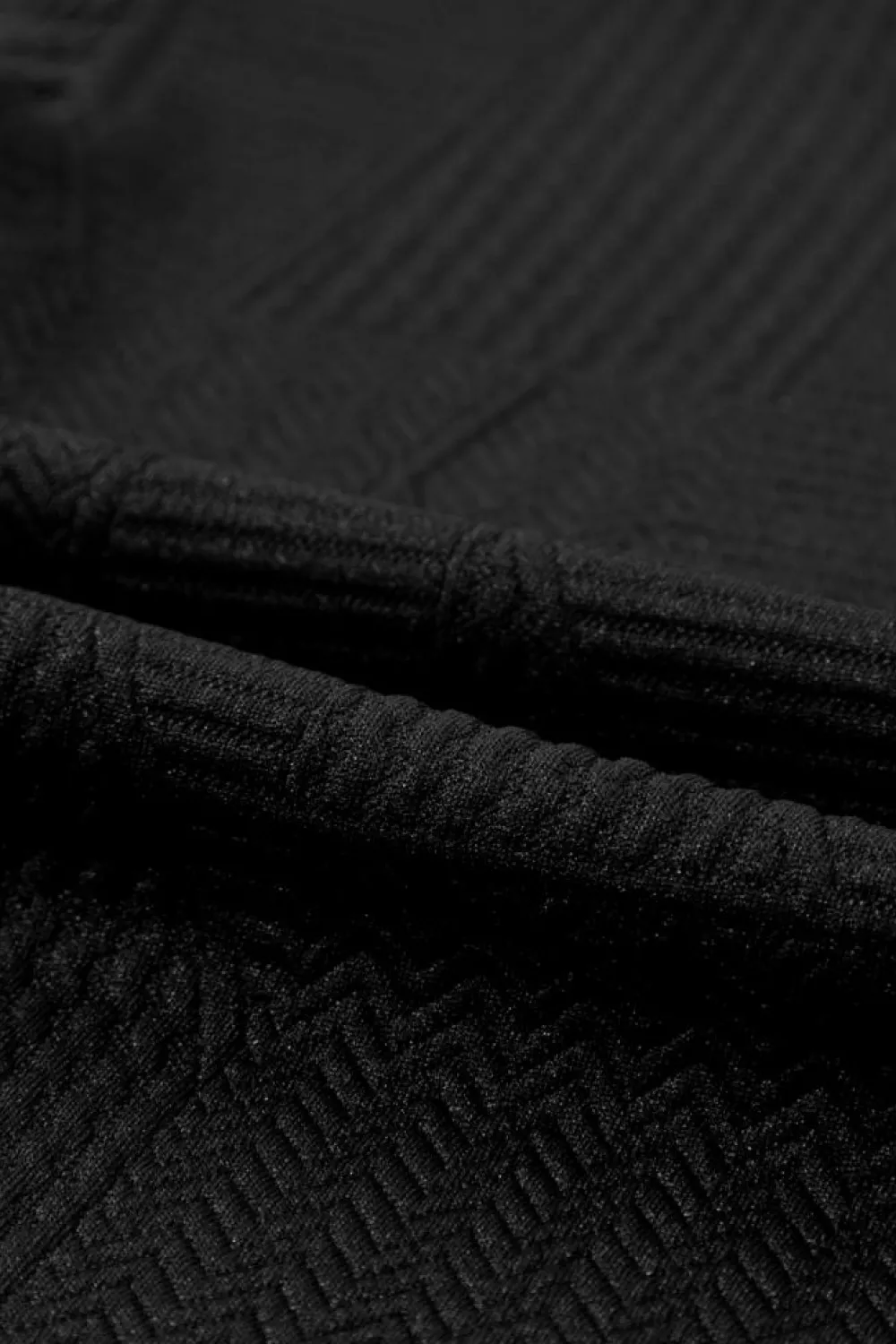 Outlet Dear-Lover Textured Ruffle Split Top and Drawstring Shorts Black
