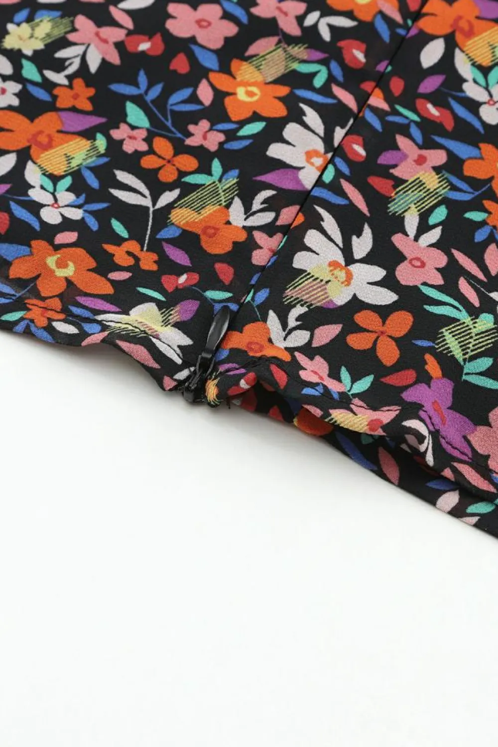 Outlet Dear-Lover V Neck Bubble Sleeve Floral Blouse Black