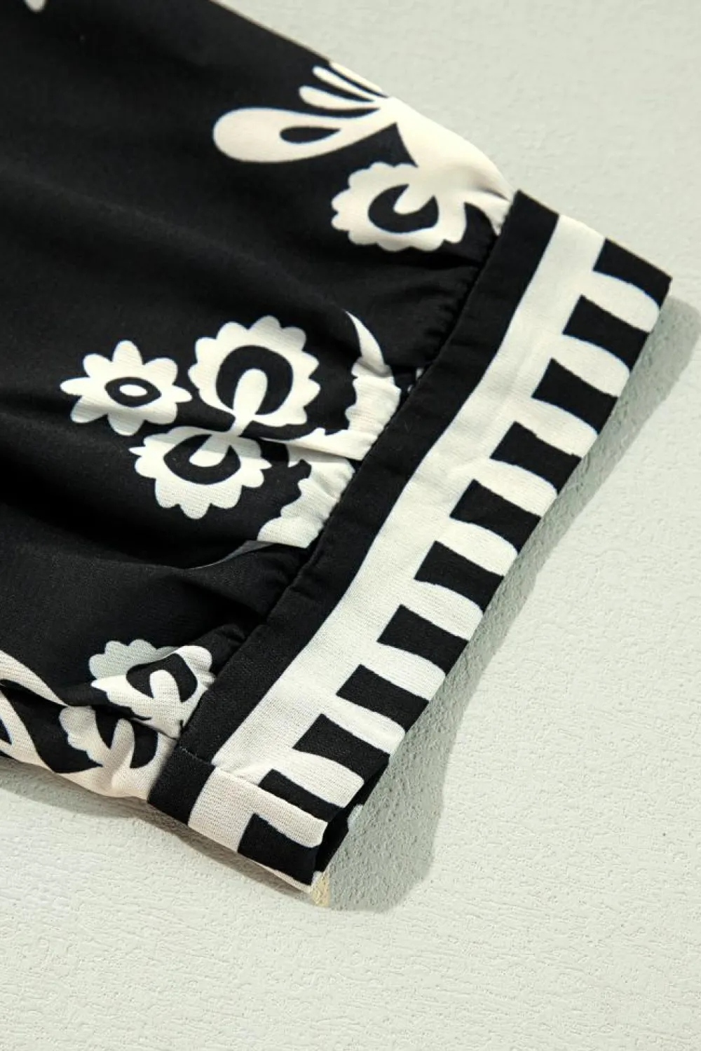 Online Dear-Lover Vintage Geometric Printed 3/4 Sleeve V Neck Blouse Black