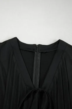 Best Dear-Lover Tie V Neck Pintuck Sleeveless Loose Romper Black white