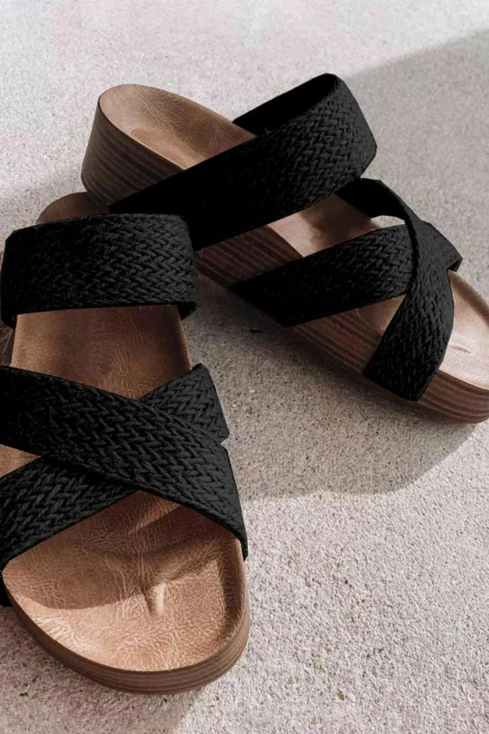 Sale Dear-Lover Woven Cross Criss Hollowed Slip-On Slippers Black