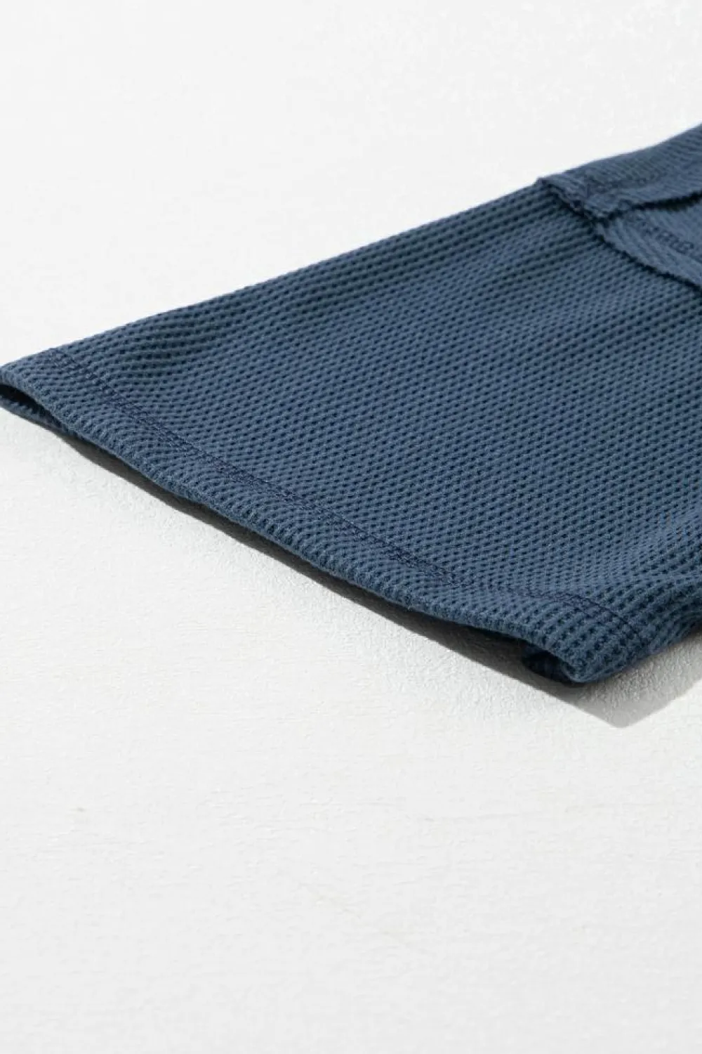 Clearance Dear-Lover Exposed Seam Half Sleeve Knitted V Neck Textured Top Blue