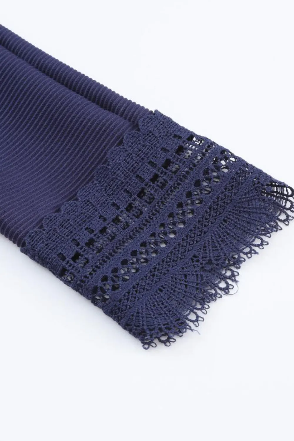 Best Dear-Lover Ribbed Texture Lace Trim V Neck Long Sleeve Top Blue