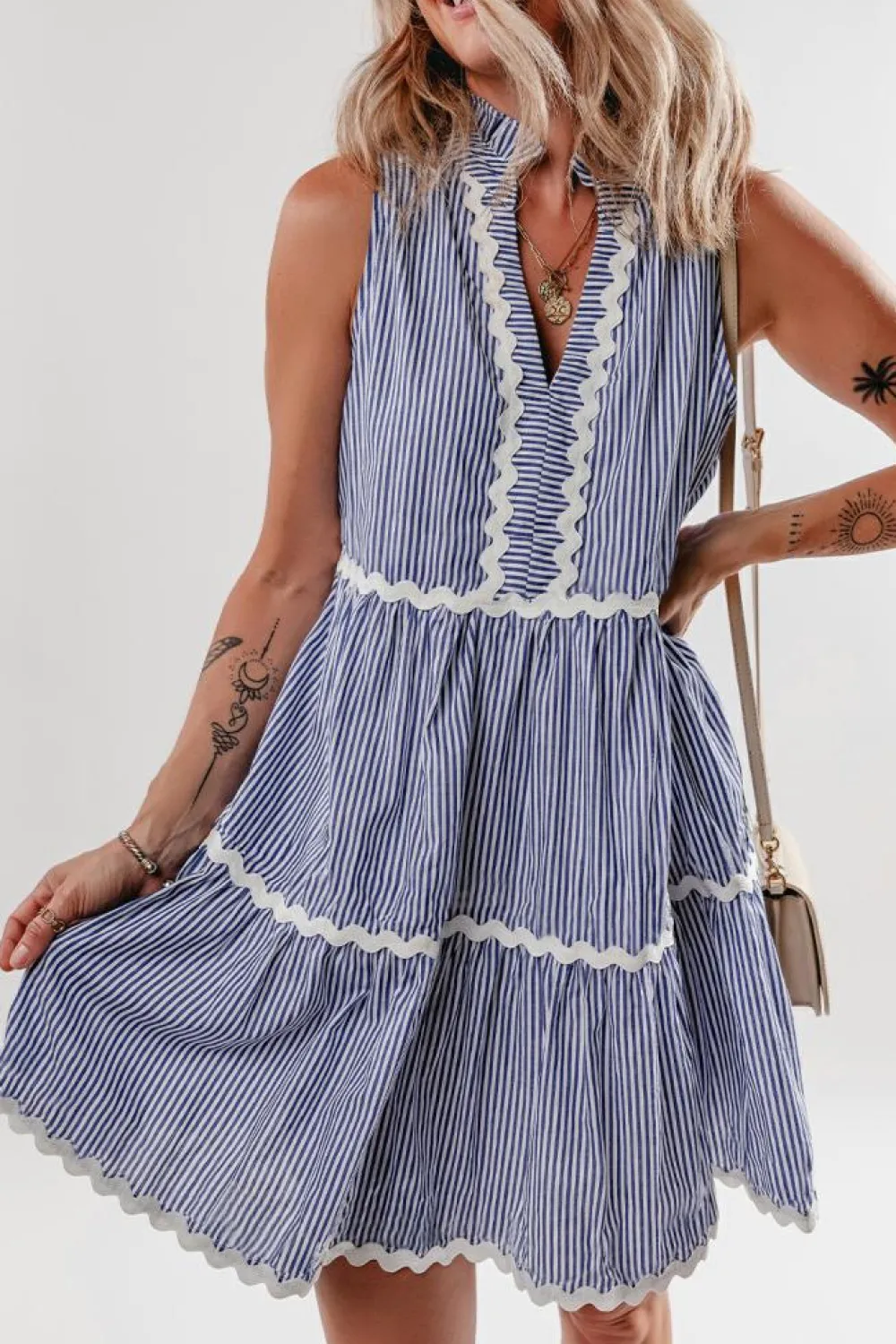 Outlet Dear-Lover Sleeveless Notched V Neck Contrast Ric Rac Mini Dress Blue Stripe