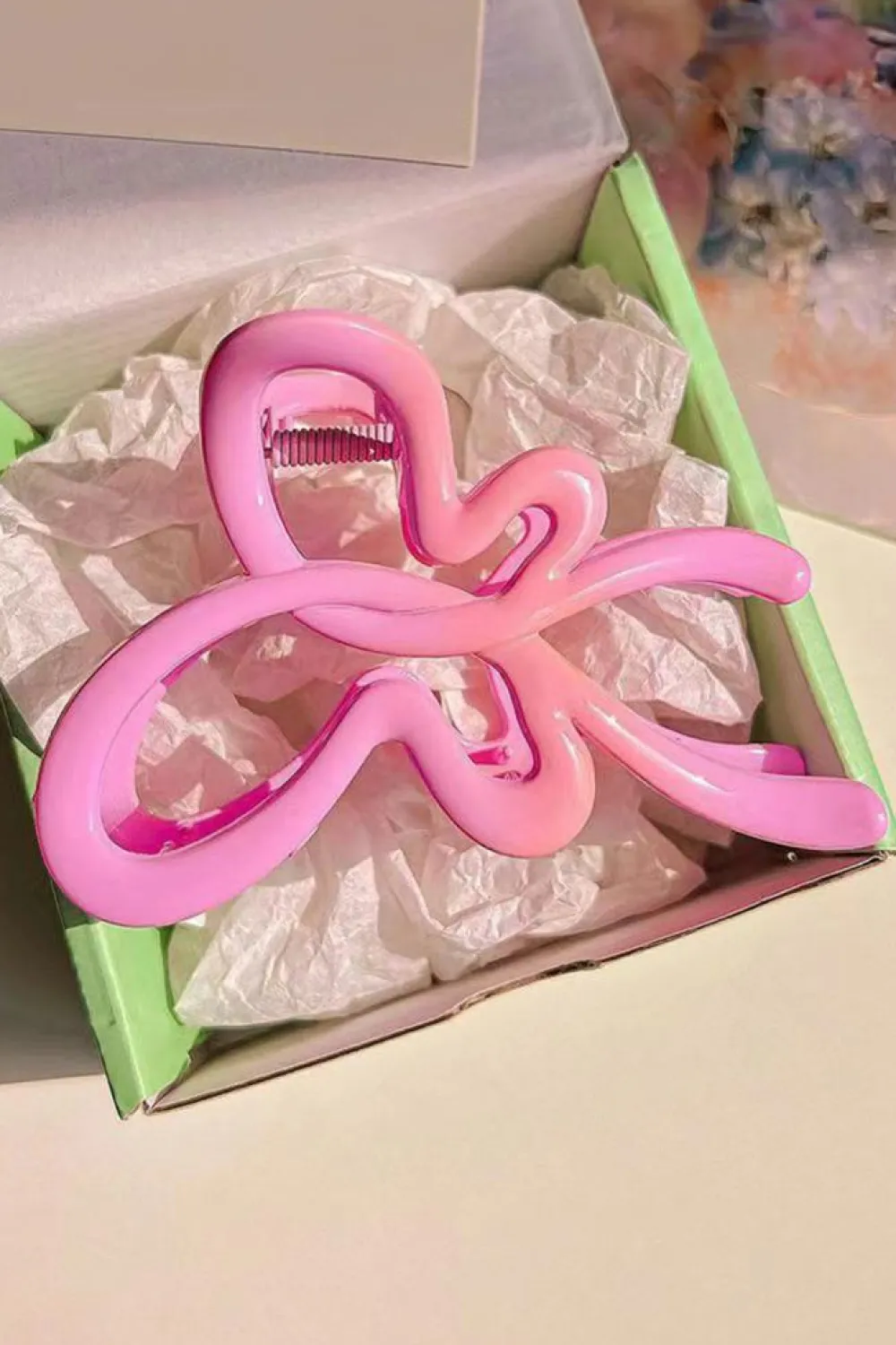 New Dear-Lover Butterfly Shape Glossy Hair Claw Clip Bonbon