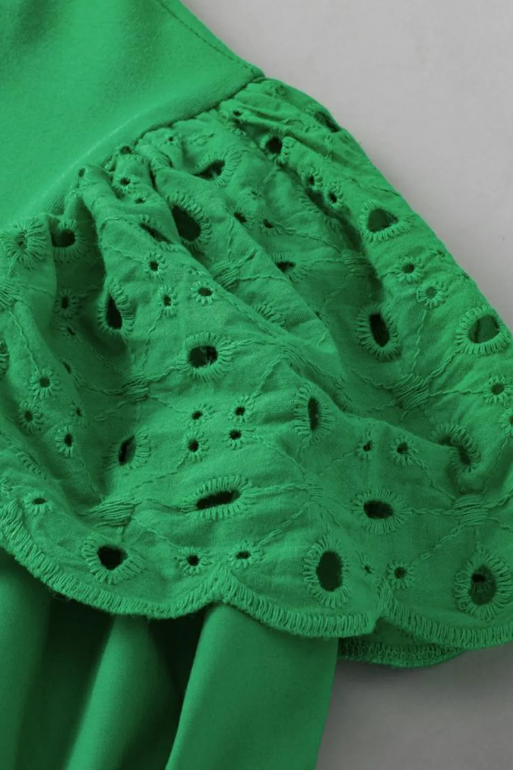 Discount Dear-Lover Anglaise Embroidered Puff Short Sleeve Top Bright Green