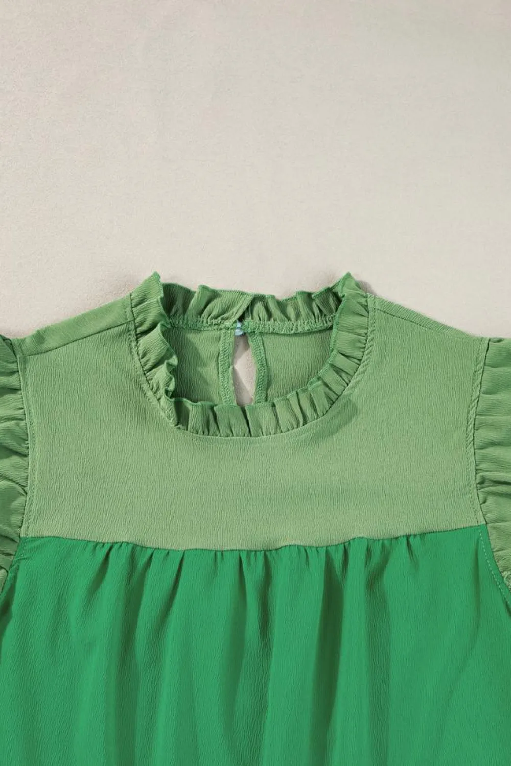 Best Dear-Lover Two Tone Ruffled Flutter Sleeve Blouse Bright Green