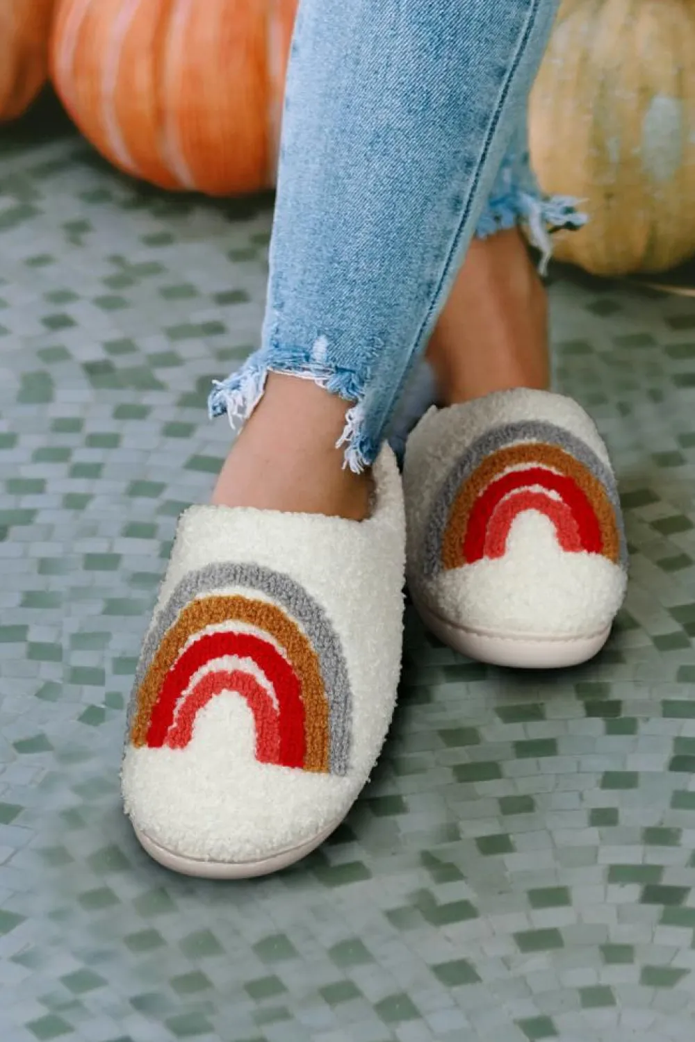 Best Dear-Lover Bright Rainbow Plush Winter Home Slippers White