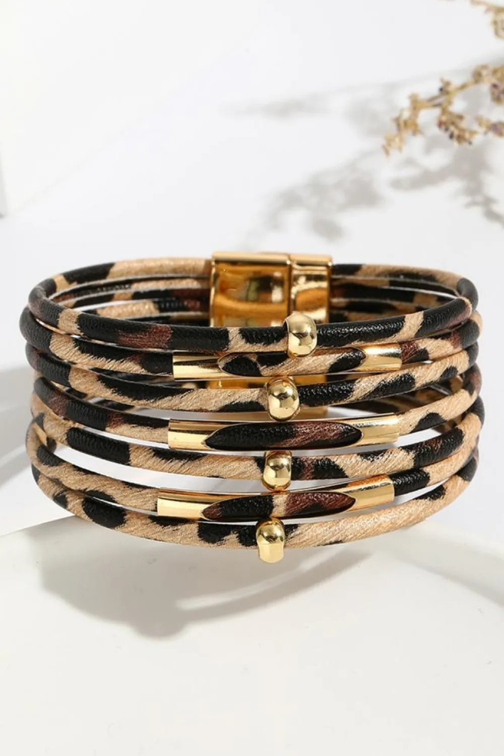 Fashion Dear-Lover Multi-layer Leopard Beaded Magnet Buckle Bracelet Brown