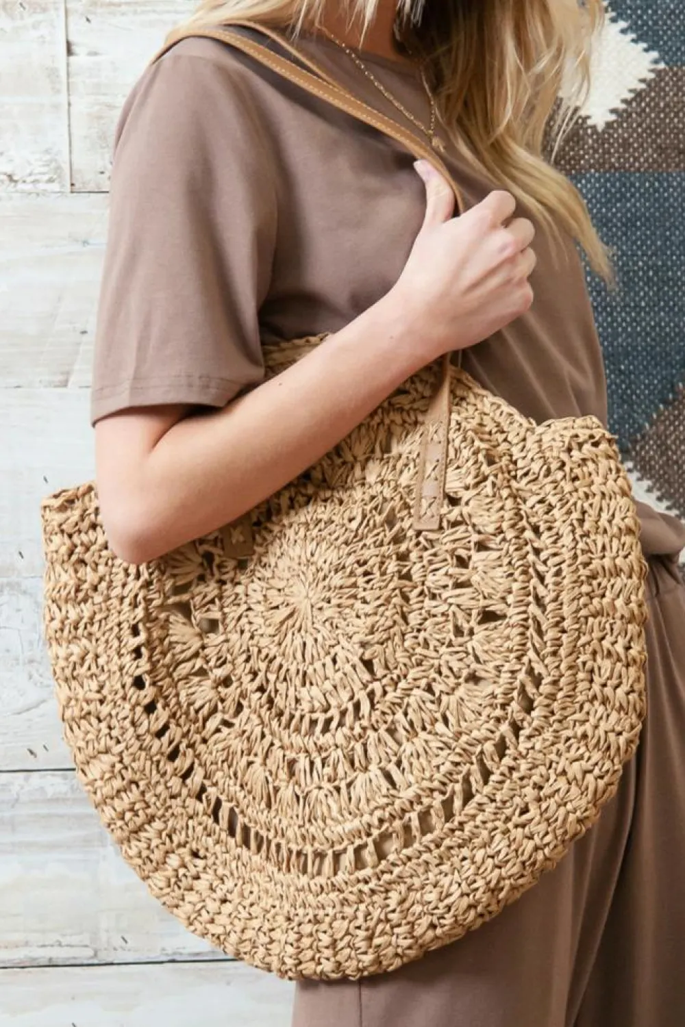 Fashion Dear-Lover Bohemian Straw Woven Round One Shoulder Bag Camel