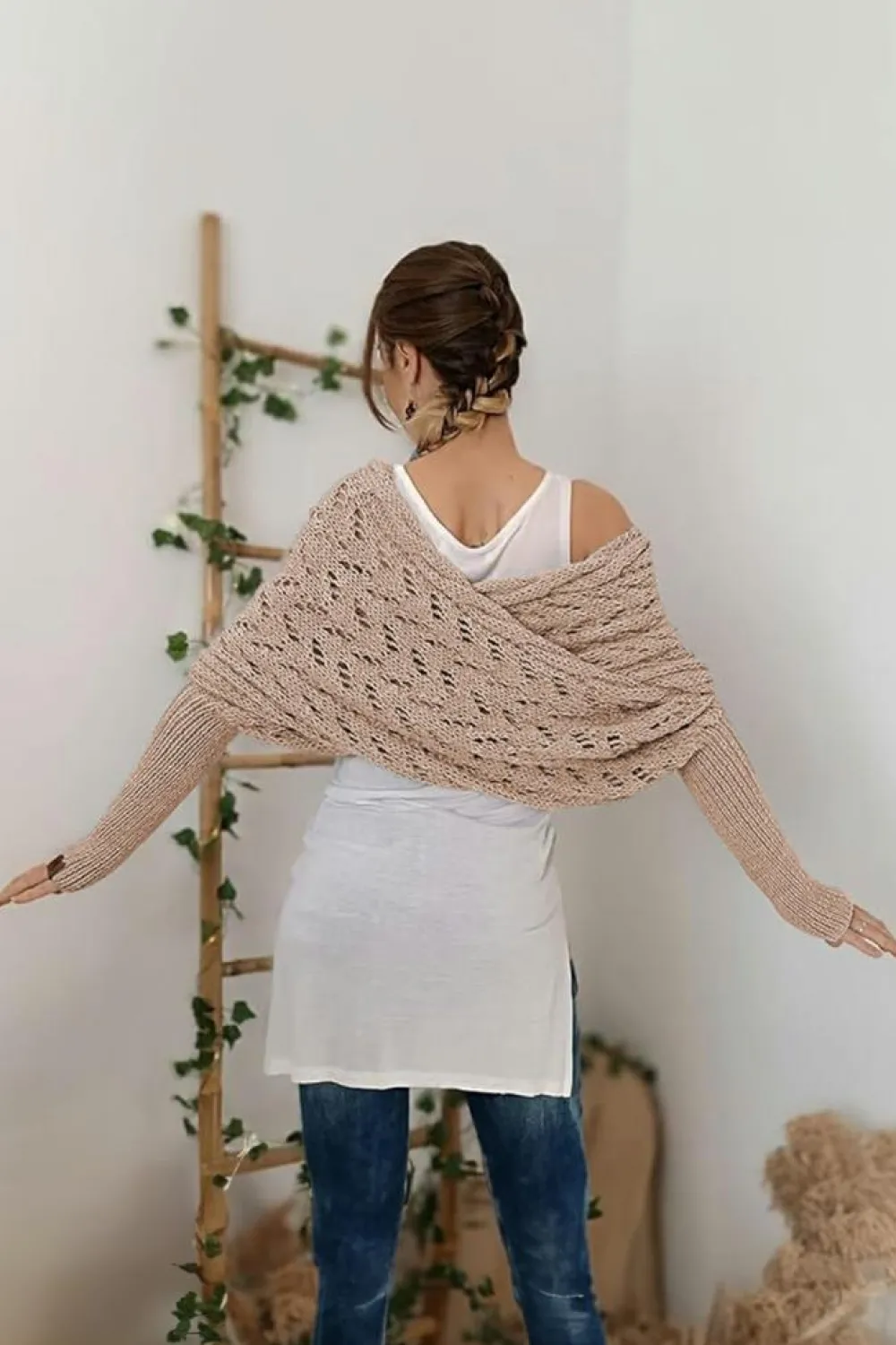 Outlet Dear-Lover Cross Detail Hollowed Knit Scarf with Sleeves Camel