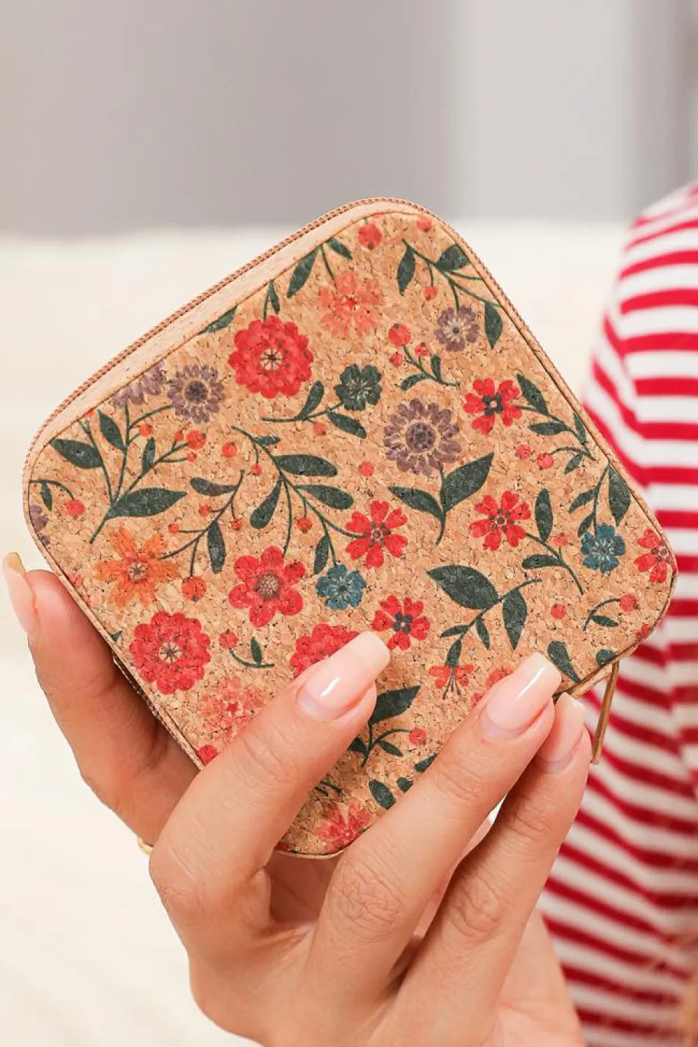 Fashion Dear-Lover Retro Floral Print Portable Square Jewelry Box Camel