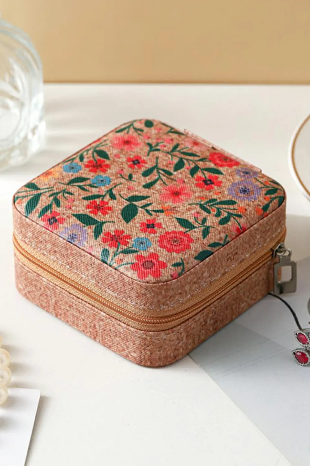 Fashion Dear-Lover Retro Floral Print Portable Square Jewelry Box Camel