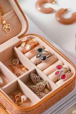Fashion Dear-Lover Retro Floral Print Portable Square Jewelry Box Camel