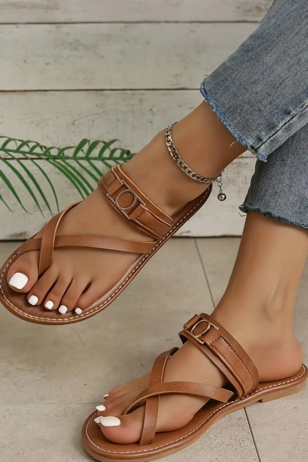 Online Dear-Lover Cross Toe Metal Buckle Leathered Flat Slippers Chestnut