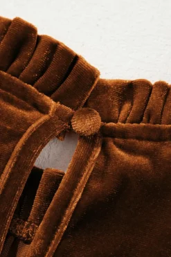 Fashion Dear-Lover Frilled Collar Puff Sleeve Velvet Top Chestnut