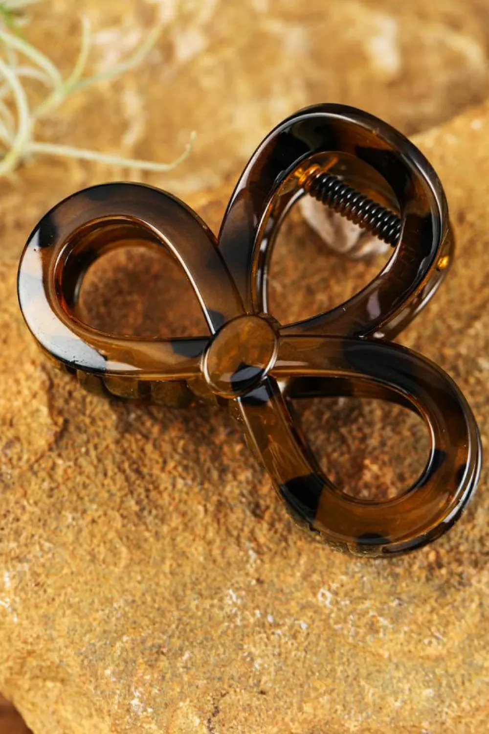 Best Dear-Lover Leopard Print Hollow Out Hair Claw Clip Chestnut