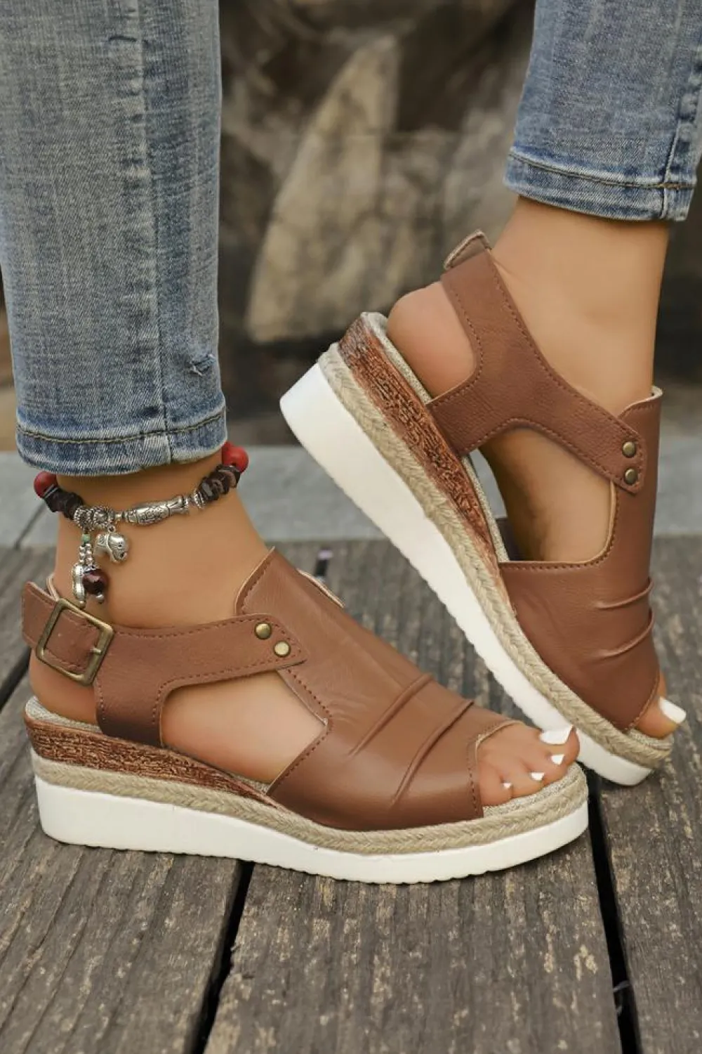 Discount Dear-Lover Pleated Leather Cut Out Wedge Sandals Chestnut