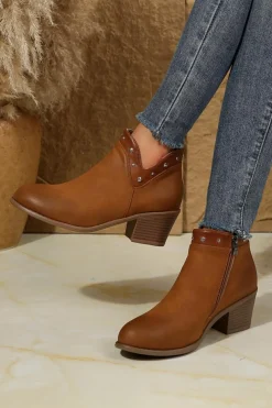 Sale Dear-Lover Studded Faux Leather Chunky Heel Ankle Boots Chestnut