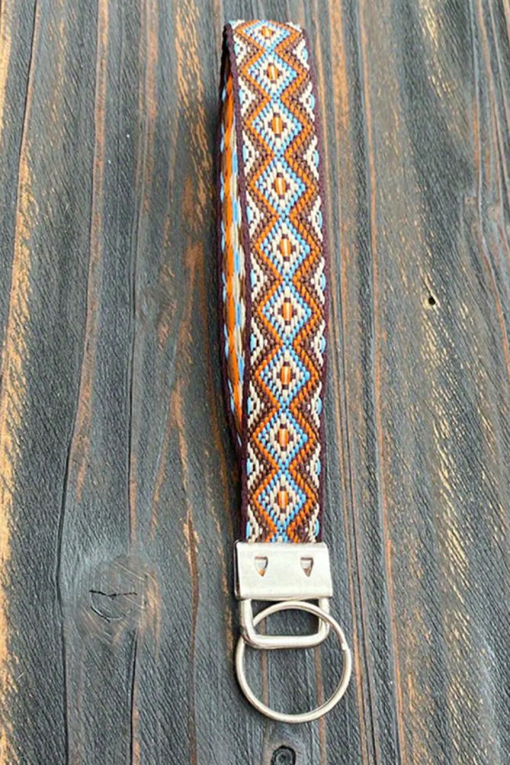 Clearance Dear-Lover Western Pattern Knitted Wristband Keychain Chestnut