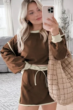 Hot Dear-Lover Color Contrast Loose Pullover and Lace-up Waist Skort Set Coffee