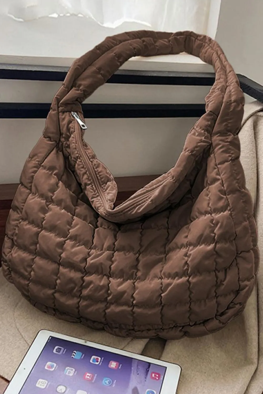 Fashion Dear-Lover Quilted Zipper Large Shoulder Bag Coffee