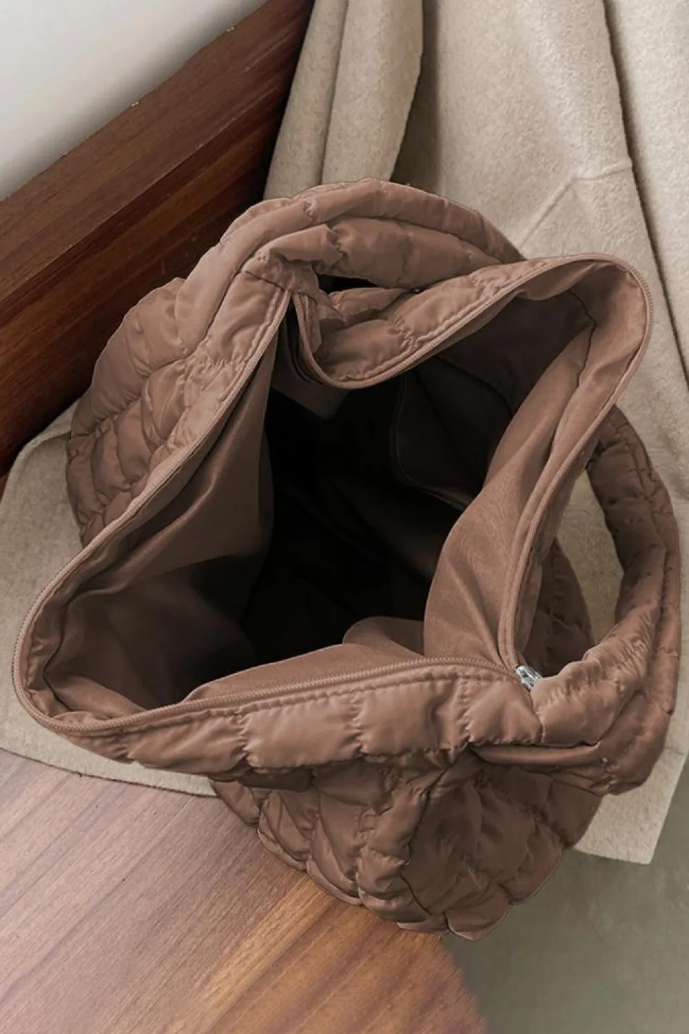 Fashion Dear-Lover Quilted Zipper Large Shoulder Bag Coffee